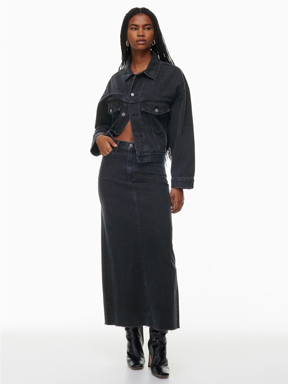 Aritzia Denim Forum Nina Maxi Skirt Black Eyeliner